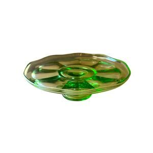 Vintage Green Glass Footed Platter Scalloped Ruffle Edge Cake Stand